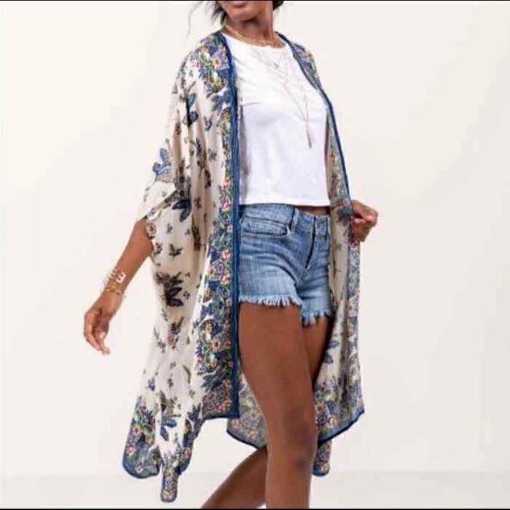 Gypsy Love Floral Shirt Sleeve Kimono Open Front Shawl Cardigan